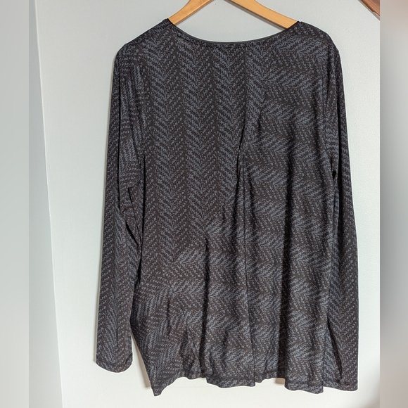 Simply Vera Vera Wang Charcoal Patterned Twist Front Long Sleeve Top Women's‎ XL - Picture 5 of 7